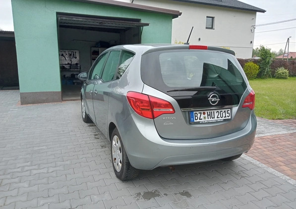 Opel Meriva cena 21800 przebieg: 154000, rok produkcji 2010 z Częstochowa małe 232